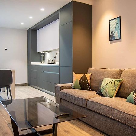 Apartamentos Vacacional En Plaza De Espana Nerja Bagian luar foto