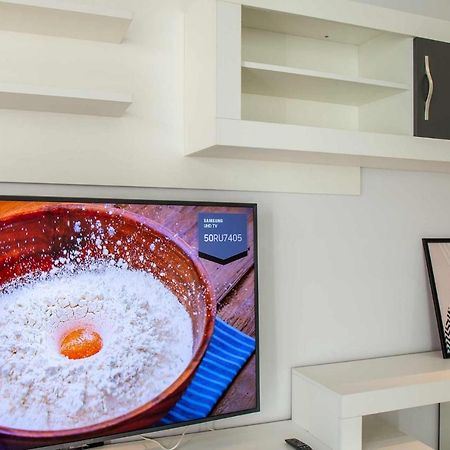 Apartamentos Vacacional En Plaza De Espana Nerja Bagian luar foto