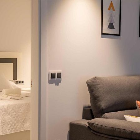 Apartamentos Vacacional En Plaza De Espana Nerja Bagian luar foto