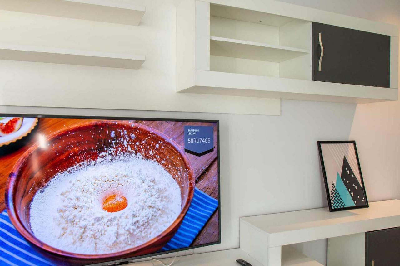 Apartamentos Vacacional En Plaza De Espana Nerja Bagian luar foto