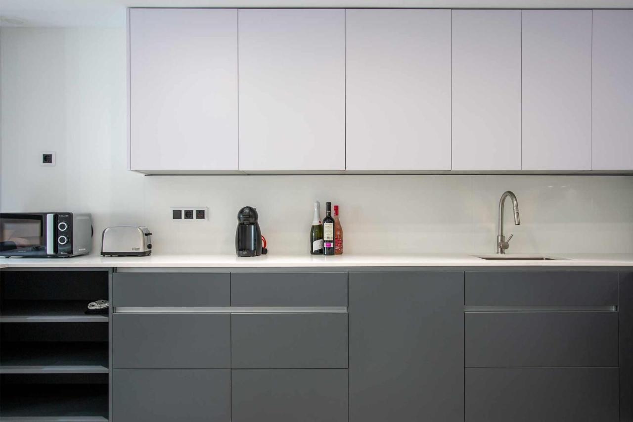 Apartamentos Vacacional En Plaza De Espana Nerja Bagian luar foto
