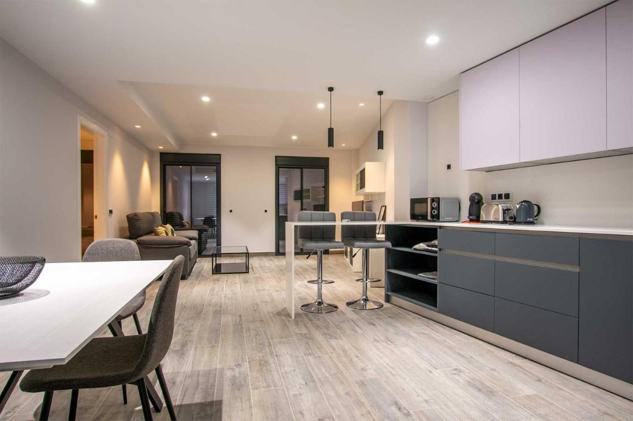 Apartamentos Vacacional En Plaza De Espana Nerja Bagian luar foto