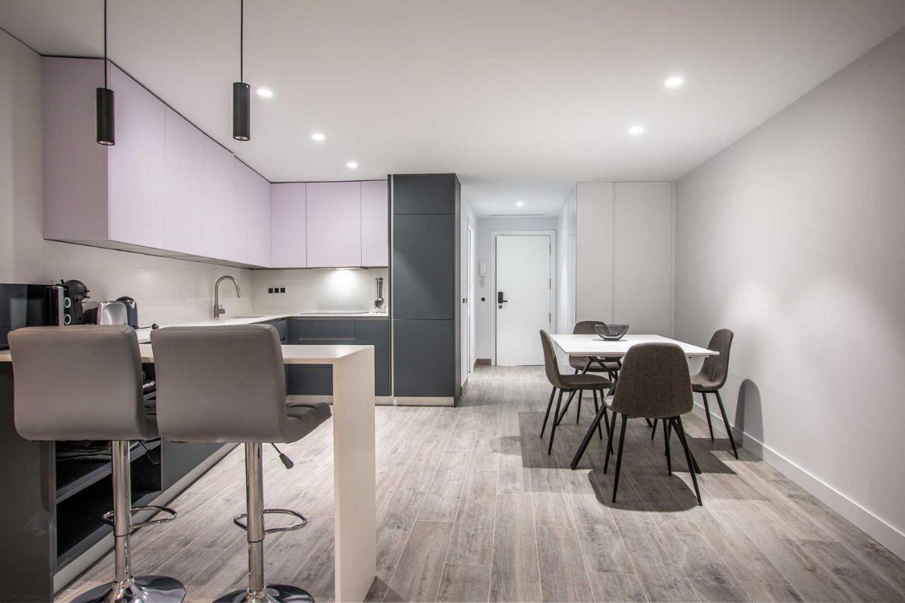 Apartamentos Vacacional En Plaza De Espana Nerja Bagian luar foto