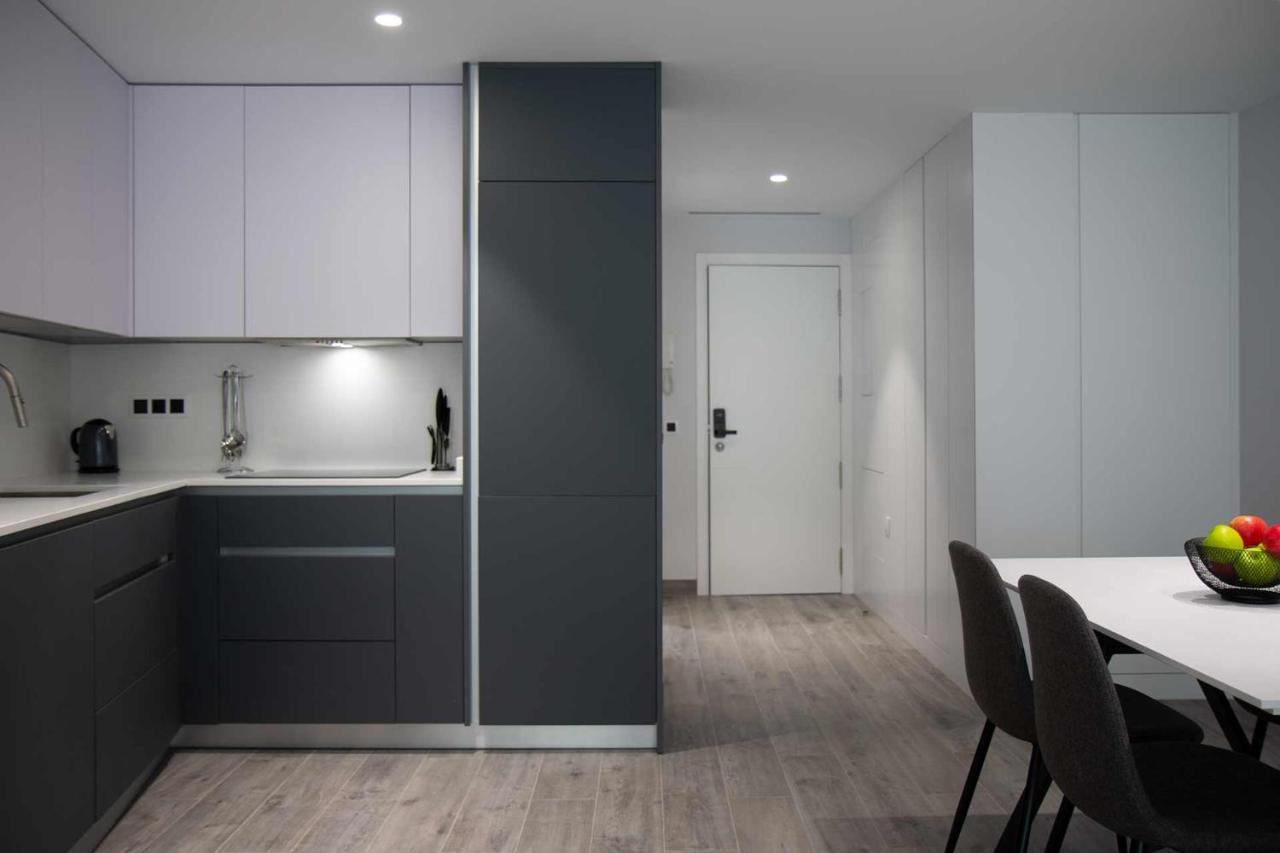 Apartamentos Vacacional En Plaza De Espana Nerja Bagian luar foto